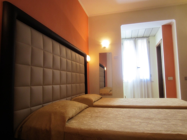 Imagen de la habitación del Hotel Perugino. Foto 3