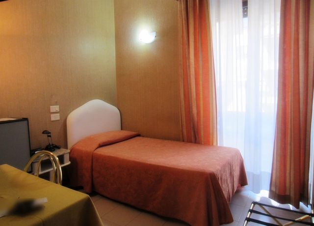 Imagen de la habitación del Hotel Perugino. Foto 4