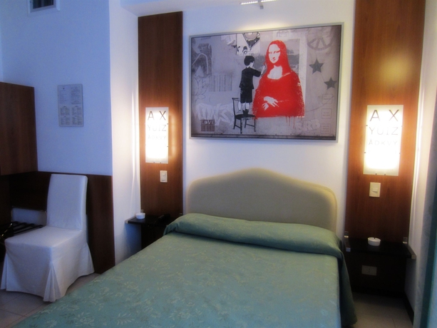 Imagen de la habitación del Hotel Perugino. Foto 10
