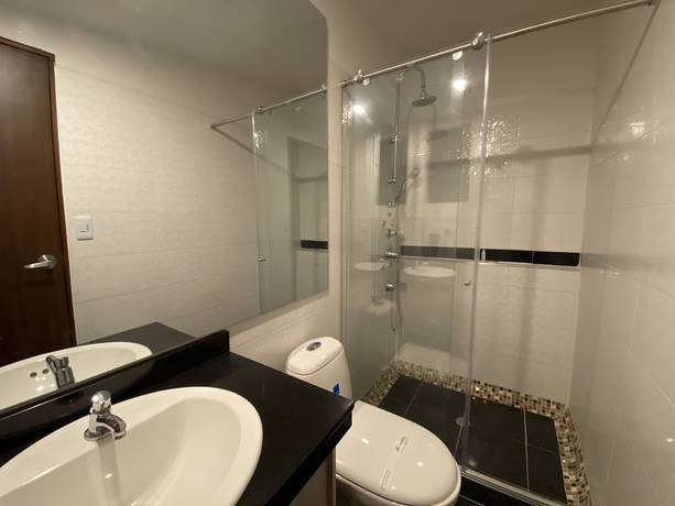 Imagen de la habitación del Hotel Peruginos Galer&iacute;a. Foto 16