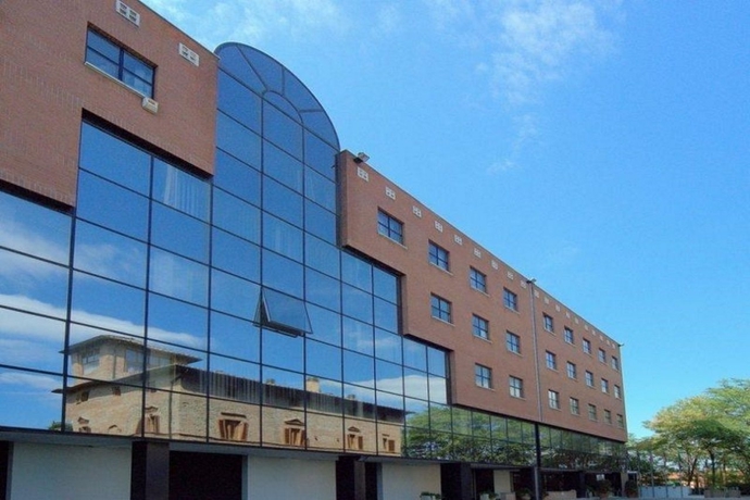 Imagen general del Hotel Perusia. Foto 7