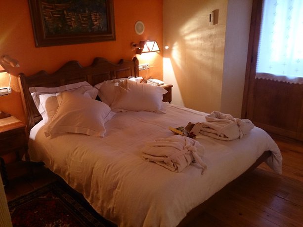 Imagen de los interiores del Hotel Peruskenea. Foto 8