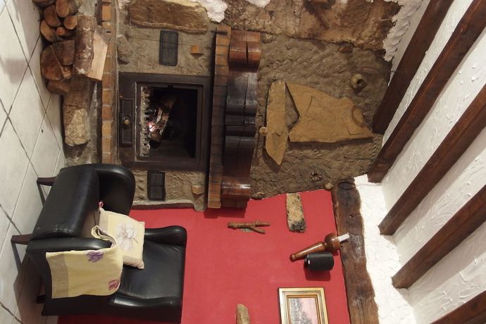 Imagen de los interiores del Hotel Peruskenea. Foto 9