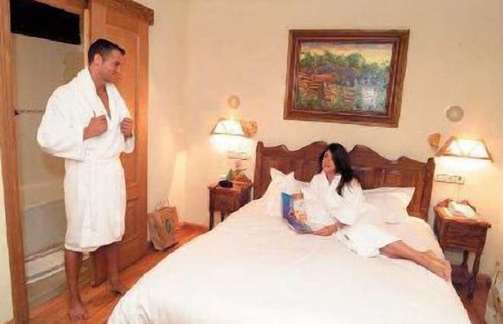 Imagen de la habitación del Hotel Peruskenea. Foto 5