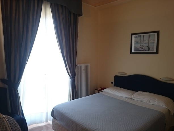 Imagen de la habitación del Hotel Pescetto. Foto 4