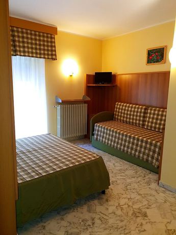 Imagen de la habitación del Hotel Pescofalcone. Foto 10