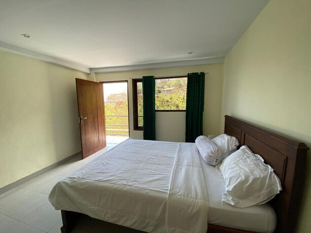 Imagen general del Hotel Pesona Restaurant and Room. Foto 20
