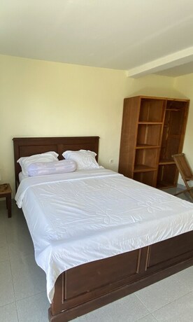 Imagen de la habitación del Hotel Pesona Restaurant and Room. Foto 27