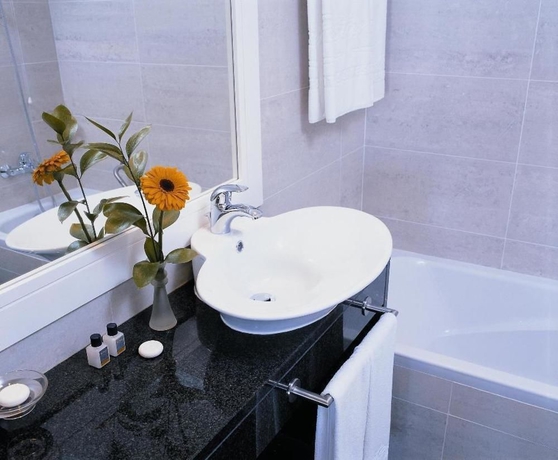 Imagen de la habitación del Hotel Pestana Alvor Park. Foto 6