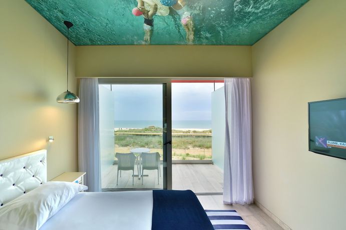 Imagen de la habitación del Hotel Pestana Alvor South Beach. Foto 13