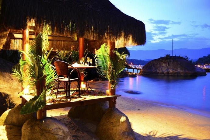 Imagen general del Hotel Pestana Angra Beach Bungalows. Foto 14