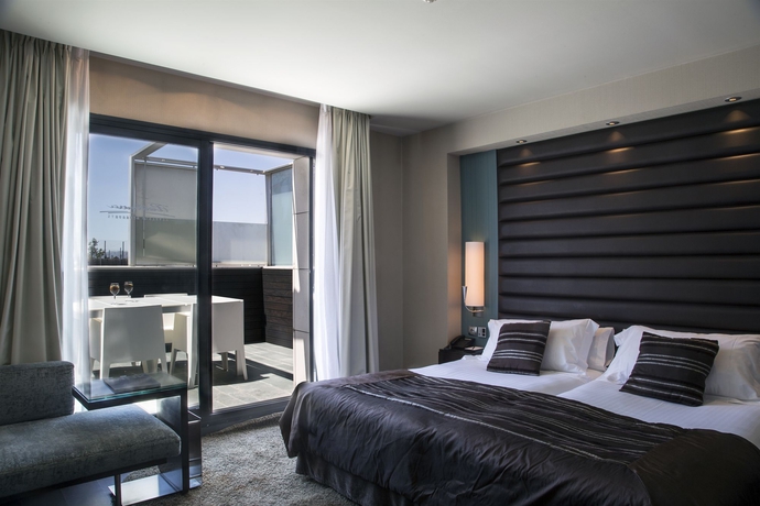 Imagen de la habitación del Hotel Pestana Arena Barcelona. Foto 10