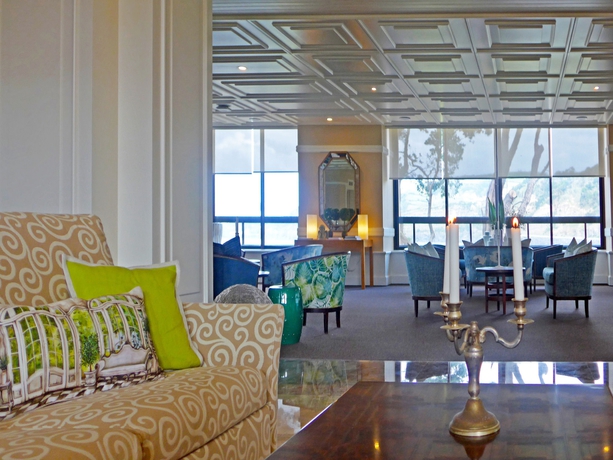 Imagen de los interiores del Hotel Pestana Bahia Praia Nature and Beach Resort. Foto 15