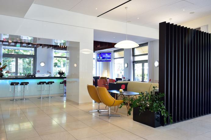 Imagen de los interiores del Hotel Pestana Berlin Tiergarten. Foto 19