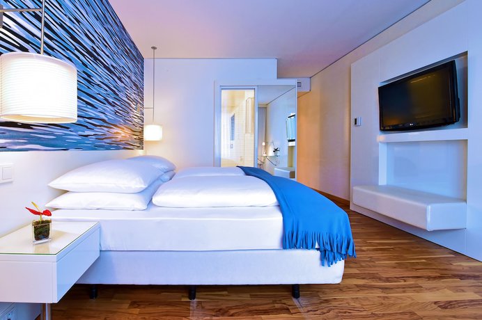 Imagen de la habitación del Hotel Pestana Berlin Tiergarten. Foto 14