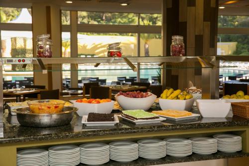 Imagen del bar/restaurante del Hotel Pestana Blue Alvor Beach - All Inclusive. Foto 3