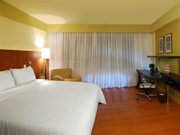 Imagen de la habitación del Hotel Pestana Caracas. Foto 10