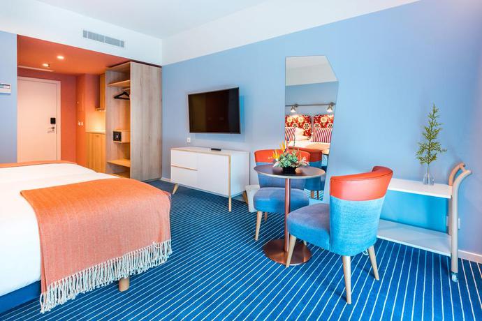 Imagen de la habitación del Hotel Pestana Casino Studios. Foto 2