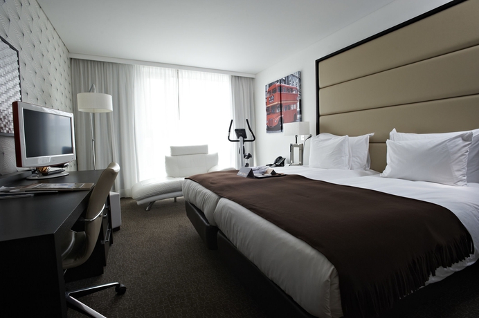 Imagen de la habitación del Hotel Pestana Chelsea Bridge & Spa. Foto 7