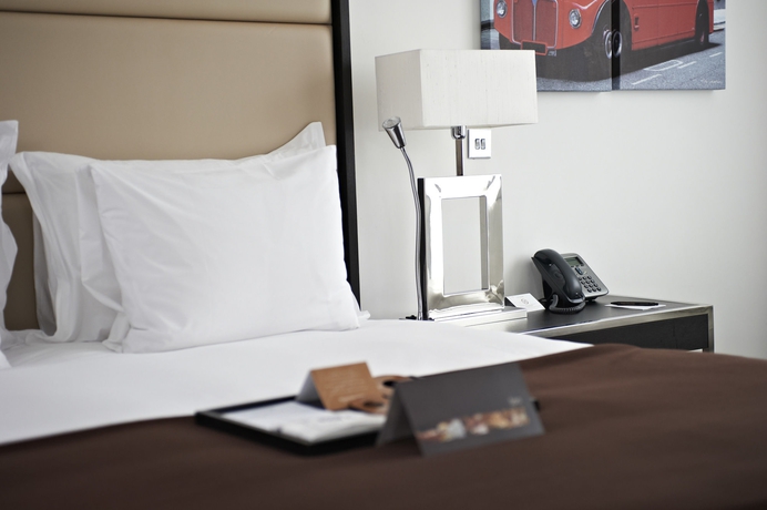 Imagen de la habitación del Hotel Pestana Chelsea Bridge & Spa. Foto 10