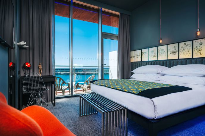 Imagen de la habitación del Hotel Pestana Cr7 Funchal. Foto 14