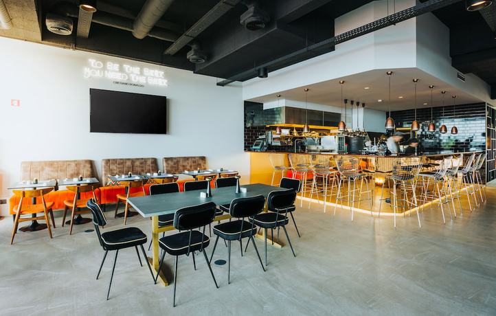 Imagen del bar/restaurante del Hotel Pestana Cr7 Funchal. Foto 5