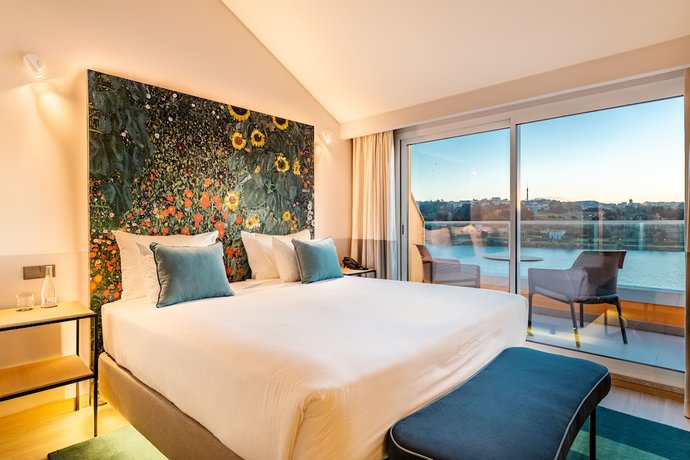 Imagen de la habitación del Hotel Pestana Douro Riverside - Preferred Hotels and Resorts, Lifestyle. Foto 3