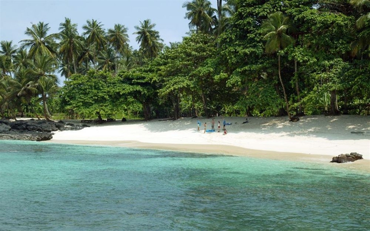 Imagen de los exteriores del Hotel Pestana Equador Ilheu das Rolas. Foto 3