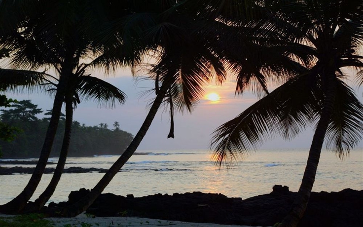 Imagen de los exteriores del Hotel Pestana Equador Ilheu das Rolas. Foto 6
