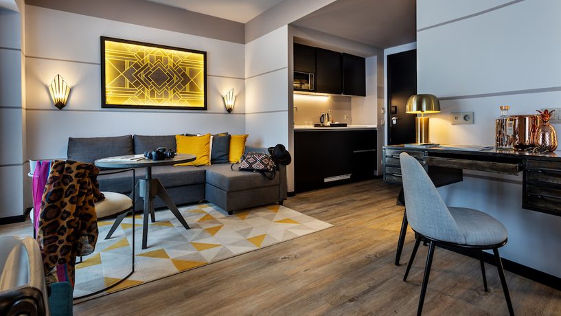 Imagen de la habitación del Hotel Pestana Lisboa Vintage. Foto 17