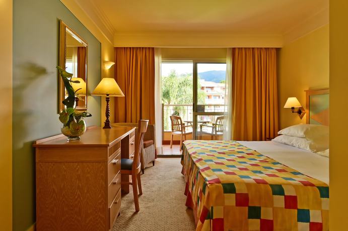 Imagen de la habitación del Hotel Pestana Miramar Garden and Ocean Resort. Foto 6
