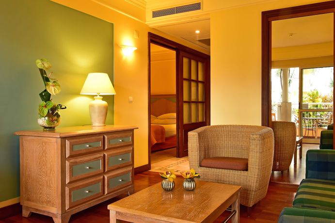 Imagen de la habitación del Hotel Pestana Miramar Garden and Ocean Resort. Foto 11