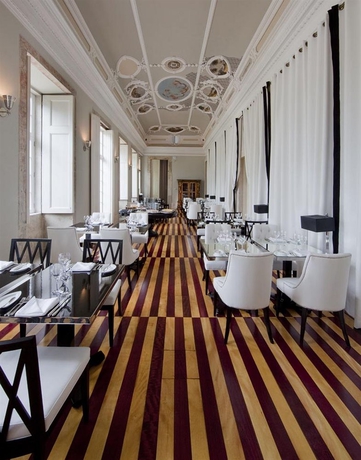 Imagen del bar/restaurante del Hotel Pestana Palacio Do Freixo, Pousada and National Monument - The Leading Hotels Of The World. Foto 4