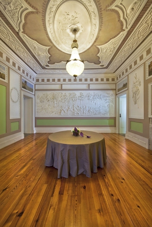 Imagen de los interiores del Hotel Pestana Palacio Do Freixo, Pousada and National Monument - The Leading Hotels Of The World. Foto 14