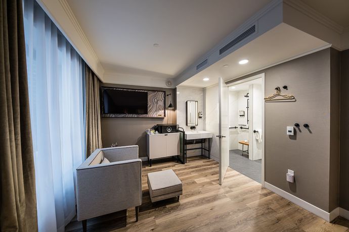 Imagen de la habitación del Hotel Pestana Park Avenue. Foto 15