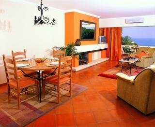 Imagen de la habitación del Hotel Pestana Porches Praia. Foto 4