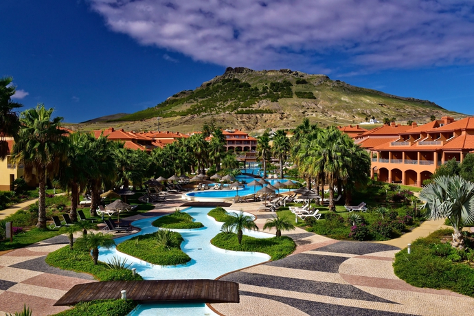 Imagen general del Hotel Pestana Porto Santo Premium All Inclusive Beach and SPA Resort. Foto 1