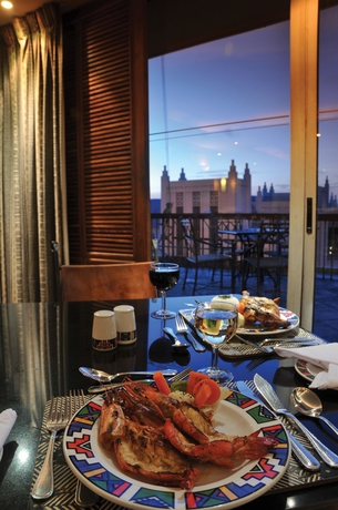 Imagen del bar/restaurante del Hotel Pestana Rovuma. Foto 3