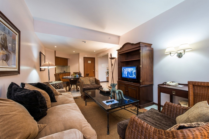 Imagen de los interiores del Hotel Pestana Rovuma. Foto 12