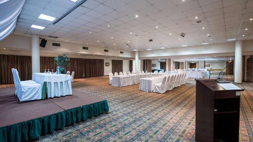 Imagen de los interiores del Hotel Pestana Rovuma. Foto 14