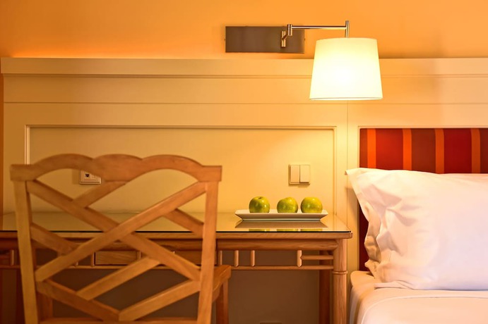 Imagen de la habitación del Hotel Pestana Sintra Golf Conference and Spa Resort. Foto 3