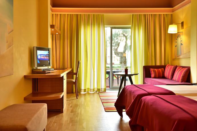 Imagen de la habitación del Hotel Pestana Sintra Golf Conference and Spa Resort. Foto 4