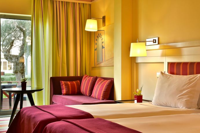 Imagen de la habitación del Hotel Pestana Sintra Golf Conference and Spa Resort. Foto 14
