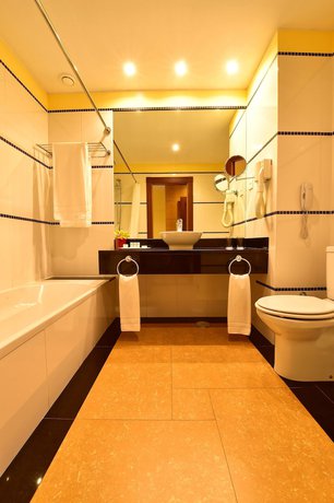 Imagen de la habitación del Hotel Pestana Sintra Golf Conference and Spa Resort. Foto 15