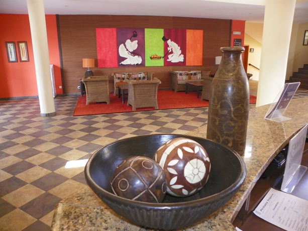 Imagen de los interiores del Hotel Pestana Trópico - Ocean and City. Foto 12