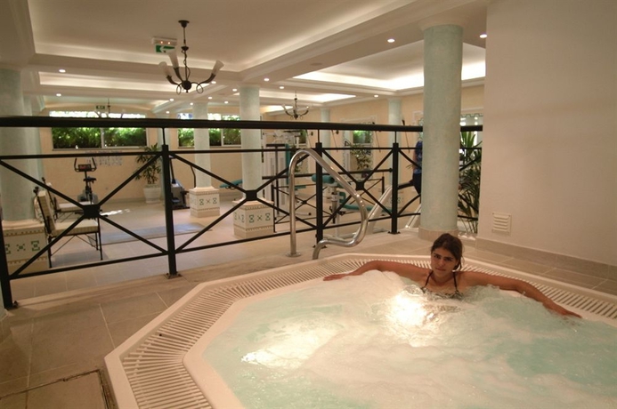 Imagen de la piscina del Hotel Pestana Village Garden. Foto 12