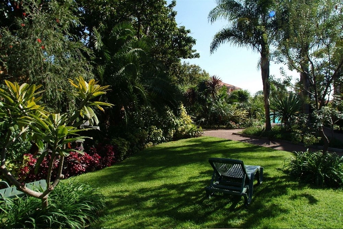 Imagen de los exteriores del Hotel Pestana Village Garden. Foto 5