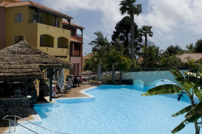 Imagen de la piscina del Hotel Pestana Village Garden. Foto 13