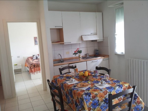 Imagen de la habitación del Hotel Pet Family Camping Cortina. Foto 16
