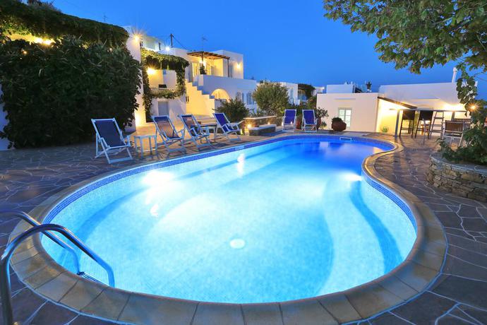 Imagen de la piscina del Hotel Petali Village, Apollonia. Foto 9
